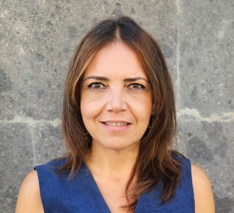 NAYRA DIAZ DE TUESTA GONZÁLEZ